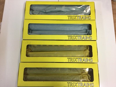 Lot 277 - Trix OO gauge coaches, boxed (13), plus unboxed Pullman Twin (x6), The Coronation  Scot (x3) other coaches and LMS tender (30 items total)