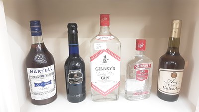 Lot 234 - Eleven bottles of various alcohol to include Harveys Bristol Cream, Baileys, Gilbey's London Dry Gin, Martell Cognac etc