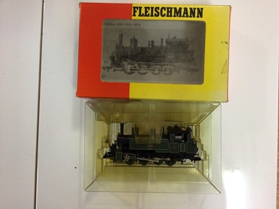 Lot 327 - Fleischmann N gauge Royal Bavarian lined green 0-8-0 Class GTL 4/4 Tank locomotive 2560, boxed 4819 and  Peco LMS maroon 4-6-0 NL Class "Jubilee" tender locomotive, boxed (2)