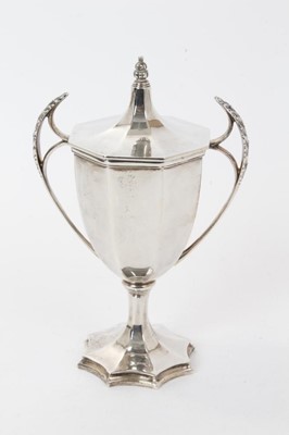 Lot 325 - George V silver  cup and cover (Sheffield 1926)