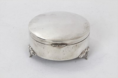 Lot 335 - Early 20th century silver jewellery / trinket box