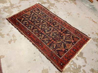 Lot 1521 - Antique Shiraz rug