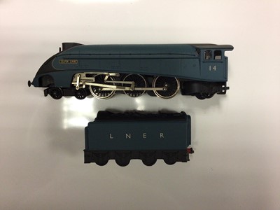 Lot 284 - HOrnby OO gauge tender locomotives including Schools Class 4-4-0 'Radley', Mallard 60022, LNER 4-6-2 'Silver Link' 14, wrong boxes (3)