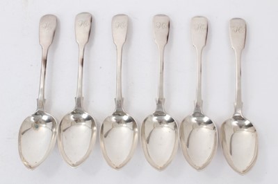 Lot 351 - Set of six William IV silver Fiddle pattern dessert spoons with engraved initial H (London 1834)