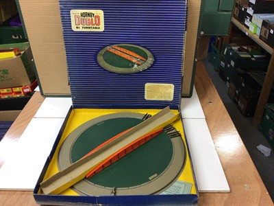 Lot 296 - Hornby Duplo D1 turntable, Through Station, Footbridge and level crossing, boxed (4)