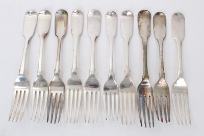 Lot 355 - Collection of Georgian and later silver Fiddle pattern Dining Forks