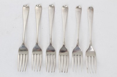 Lot 369 - Matched set of six George III Old English pattern dessert forks with engraved initial B or C