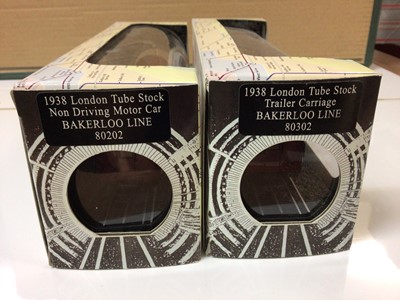 Lot 315 - Railway OO gauge mounted BR black Early Emblem 4-6-0 "Gwenddwr Grange" tender locomotive 6817, in display case, plus Exclusive First Editions Bakerloo London Transport rail cars and various constru...