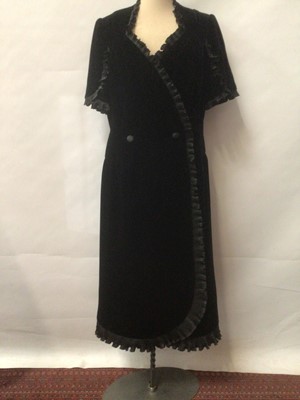 Lot 2067 - Royal couture dressmaker Roger Brines black velvet evening wrap over dress with finely pleated.....