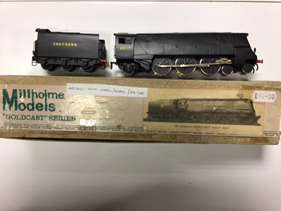 Lot 314 - Railway selection of OO gauge Wills Finecast and Millholme Models kits (six constructed but not all correct boxes) (8)