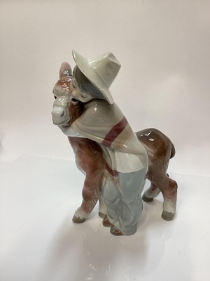 Lot 1122 - Ten various porcelain models, various manufacturers including Lladro Horse and a Russian horse