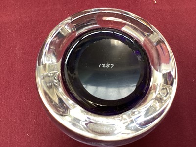 Lot 1160 - Whitefriars full lead crystal Silver Jubilee 1977 paperweight