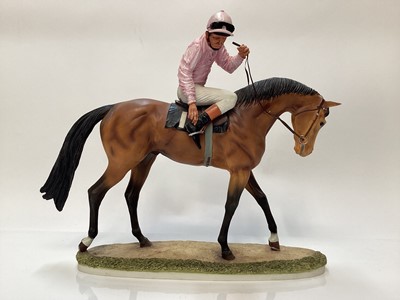 Lot 1191 - The Hamilton Collection horse and jockey entitled On Parade from The Thoroughbred Champion Collection, sculpted by David Geenty, 25cm high