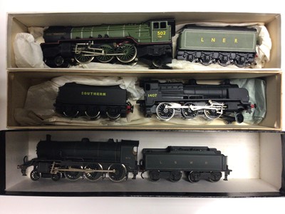 Lot 101 - railway OO gauge selection of scratch built model kits (all constructed) including SR N Class 2-6-0, LNER Earl Marisehal 2-6-4 tender locomotive, SR 0-4-4T locomotive, LSWR 4-6-0 tender locomotive...