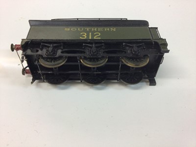 Lot 311 - Hand built SR green 4-4-0 tender locomotive 312 by Claude Standfast signed 1954, constructed BR lined green 4-6-0 'King Richard I' tender locomotive 6027, Hornby Duplo BR green diesel 'Crepello' D9...