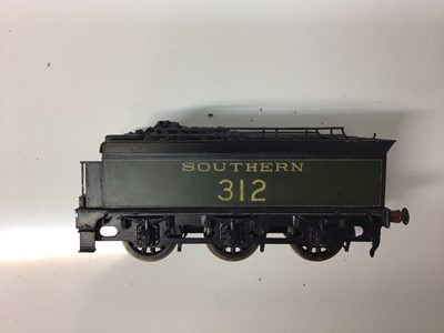 Lot 311 - Hand built SR green 4-4-0 tender locomotive 312 by Claude Standfast signed 1954, constructed BR lined green 4-6-0 'King Richard I' tender locomotive 6027, Hornby Duplo BR green diesel 'Crepello' D9...