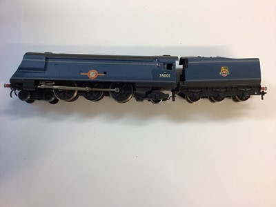 Lot 313 - Wrenn OO gauge unboxed  tender locomotives including BR blue Early Emblem 4-6-2 Lamport & Holt Line Merchant Navy Class 35026, BR blue Early Emblem 4-6-2 Channel Packet Merchant Navy Class 35001 an...