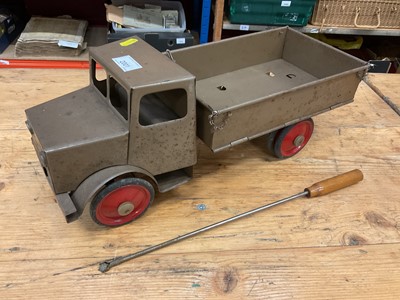 Lot 2001 - Tin plate  model of a flat back tipper truck