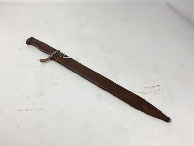 Lot 867 - First World War Imperial German K98/05 ‘Butcher’ bayonet with wooden grips and steel blade stamped V. C. Schilling Suhl, in steel scabbard.