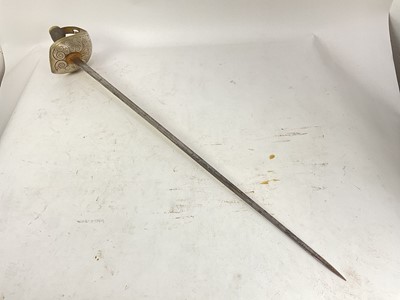Lot 811 - George V 1912 Pattern Cavalry Officer's sword with etched nickel bowl guard and etched blade (no scabbard)