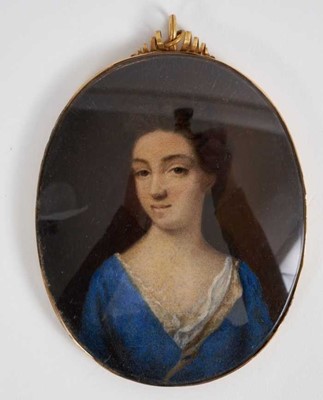 Lot 1015 - Attributed to Peter Crosse (c. 1685-1724) oil, portrait miniature of a Lady