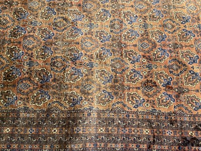 Lot 1518 - Good quality Turkoman Beshir silk pile carpet