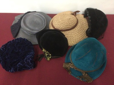 Lot 2084 - 1940s to 1970s vintage ladies hats including raffia 'back of the head hat', navy felt and ribbon hat by Lystalite, mohair and ribbon cloche by Bourne and Hollingsworth, pink grosgrain cloche, soft...