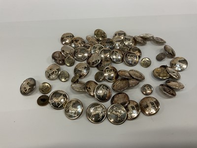 Lot 2562 - Collection of Livery buttons