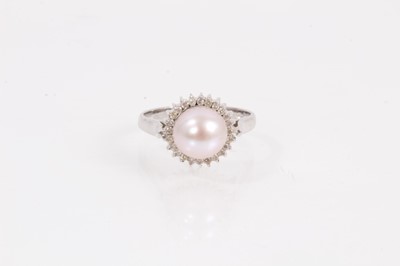 Lot 933 - 18ct white gold pearl and diamond ring