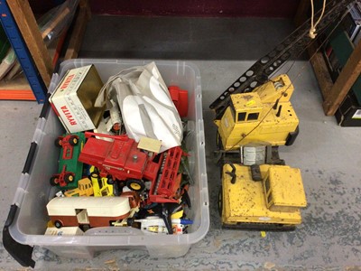 Lot 690 - Mixed group of toys and tonka crane