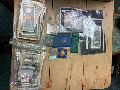 Lot 114 - World - Mixed banknotes, coin sets and coin accessories to include storage boxes & unused plastic coin wallets etc. (Qty)