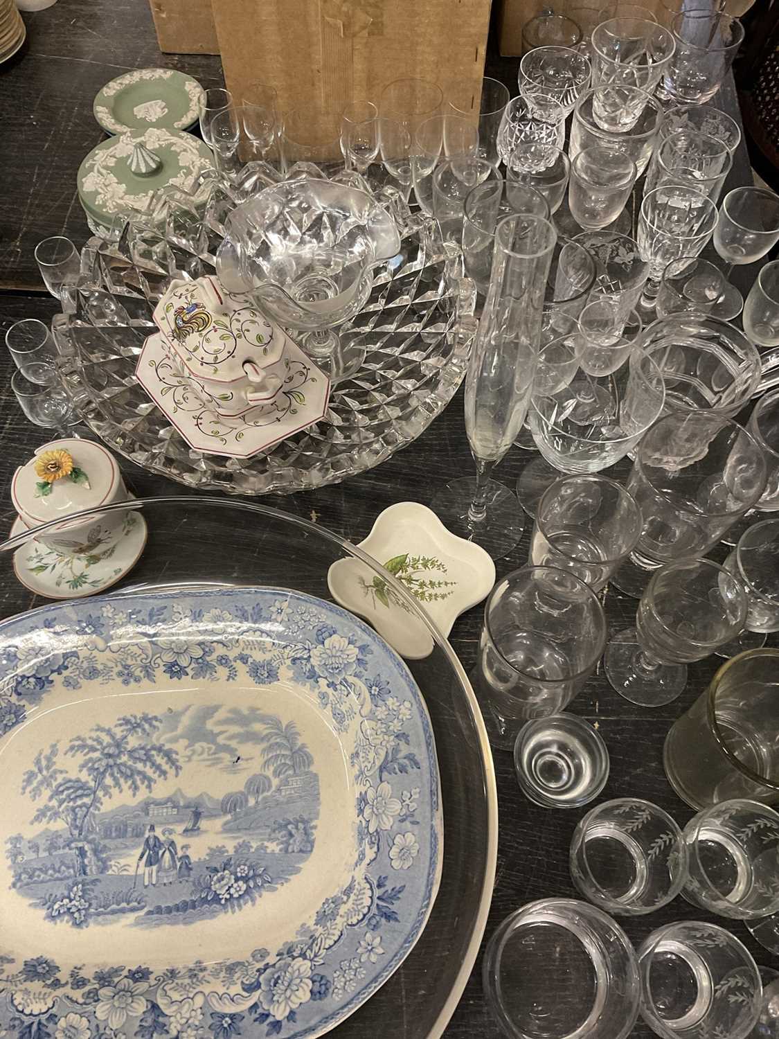 Lot 184 - Miscellaneous glassware, 19th century and later