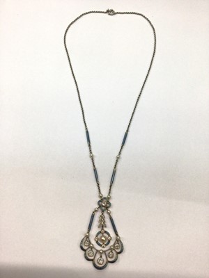 Lot 404 - A fine Edwardian Belle Époque diamond pearl and enamel pendant necklace