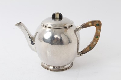 Lot 245 - Unusual 1930s silver teapot (Birmingham 1933)