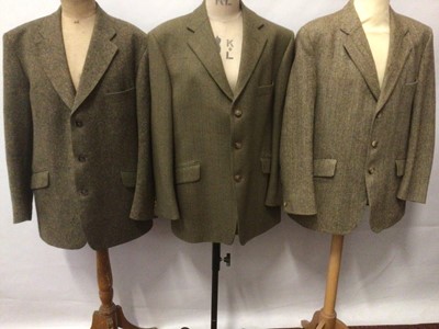 Lot 2087 - Gentlemen's jackets including hand woven Donegal Tweed by Magee, size 42 green Herringbone tweed by Bladen, size 42 S, brown Herringbone Harris Tweed by Gala Forest, brown check wool jacket by Ferk...