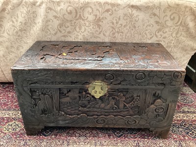 Lot 1026 - Chinese camphorwood trunk