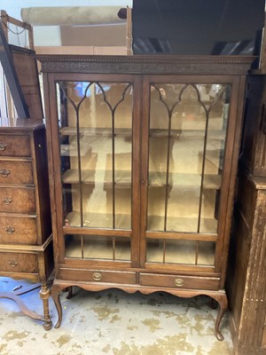 Lot 1126 - Chippendale revival display cabinet