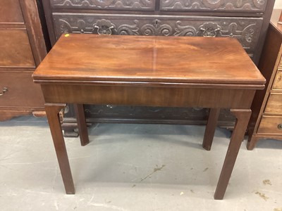 Lot 1103 - George III mahogany tea table