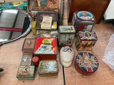 Lot 389 - Collection vintage tins