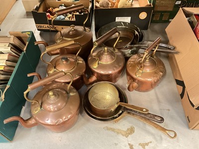 Lot 429 - Collection of copper kettles and copper and brass pans.