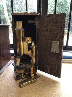 Lot 95 - Beck microscope in box