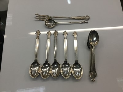 Lot 830 - Set 5 Georg Jensen silver teaspoons, five other Onslow pattern teaspoons and two others (12)