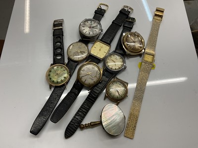 Lot 858 - Lot vintage wristwatches