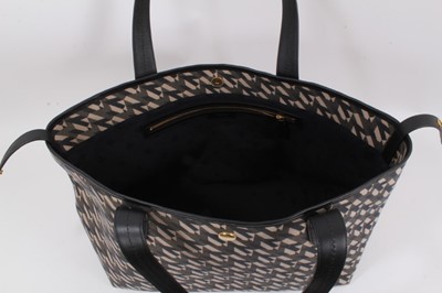 Lot 2091 - Mulberry Jacquard tote bag