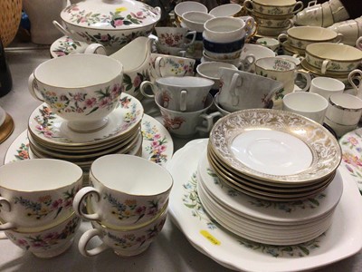 Lot 303 - Wedgwood Hathaway Rose dinner ware other Wedgwood tea ware (various patterns), Royal Doulton Norfolk coffee cups and saucers, Minton Henley soup bowls and saucers, together with various other decor...