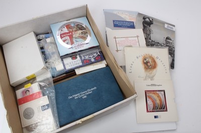 Lot 170 - G.B. - Mixed coinage to include Royal Mint brilliant UNC flatpack sets