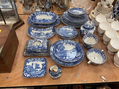 Lot 412 - Collection of woods blue and white china