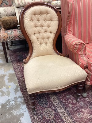 Lot 1114 - Victorian mahogany button back nursing chair