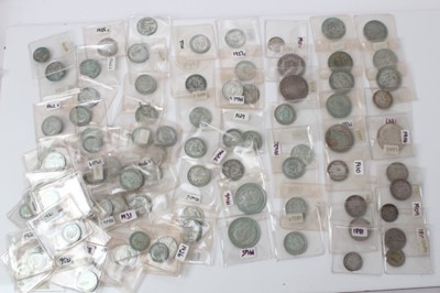 Lot 157 - G.B - Mixed silver coins to include pre 1920 (N.B. Estimated face value .95p) and pre 1947 (N.B. Estimated face value £4) (Qty)