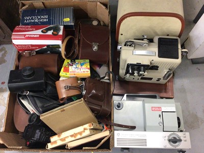 Lot 334 - Group of vintage cameras, binoculars and accessories